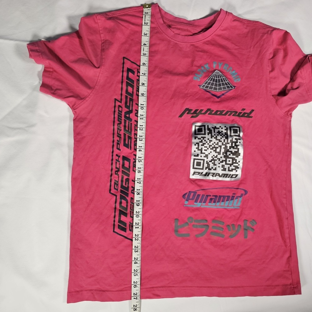 Black Pyramid Pink Graphic T Shirt Mens Large QR Code Streetwear Tee Chris Brown - Picture 4 of 8